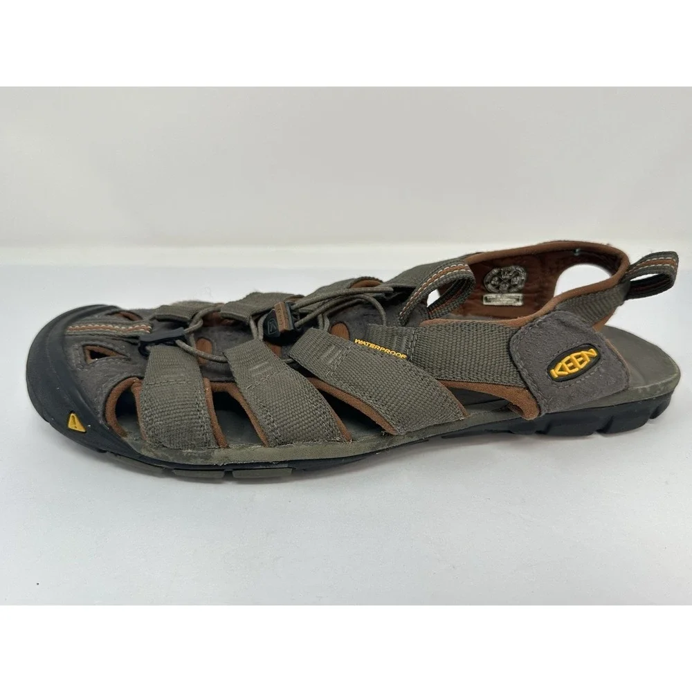 KEEN Newport H2 Men Sandals Size 11.5 Brown Waterproof Hiking Water Shoes 010116